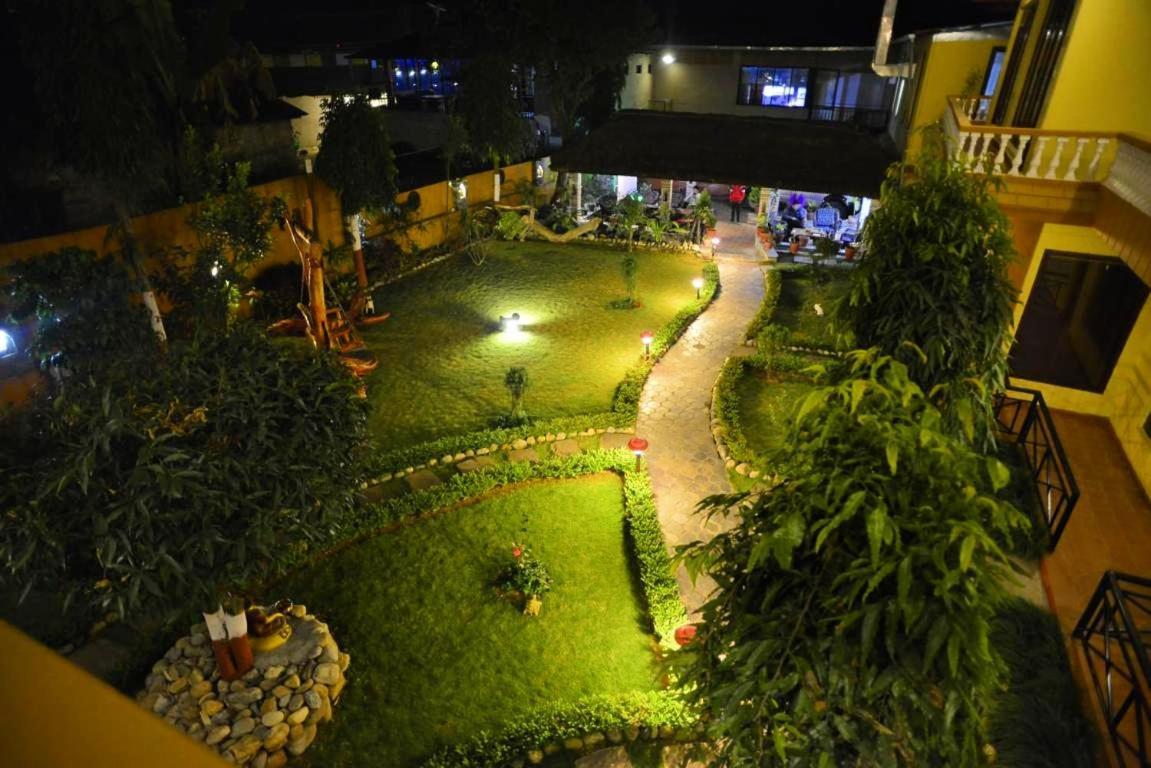 Hotel Homeland Pókhara Exteriér fotografie